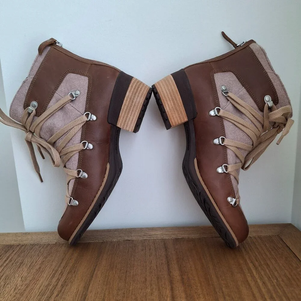 (New) Merrell – Shiloh II Warm Leather Boots (Camel) – Women's 10.5